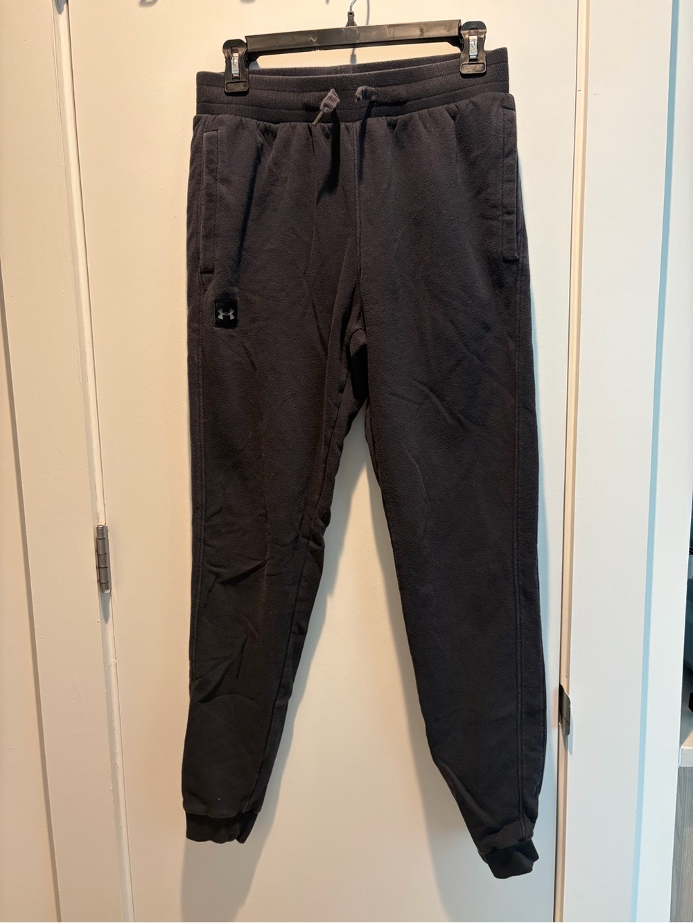 Under Armour Black Men's Fleece Joggers with Drawstring Waist